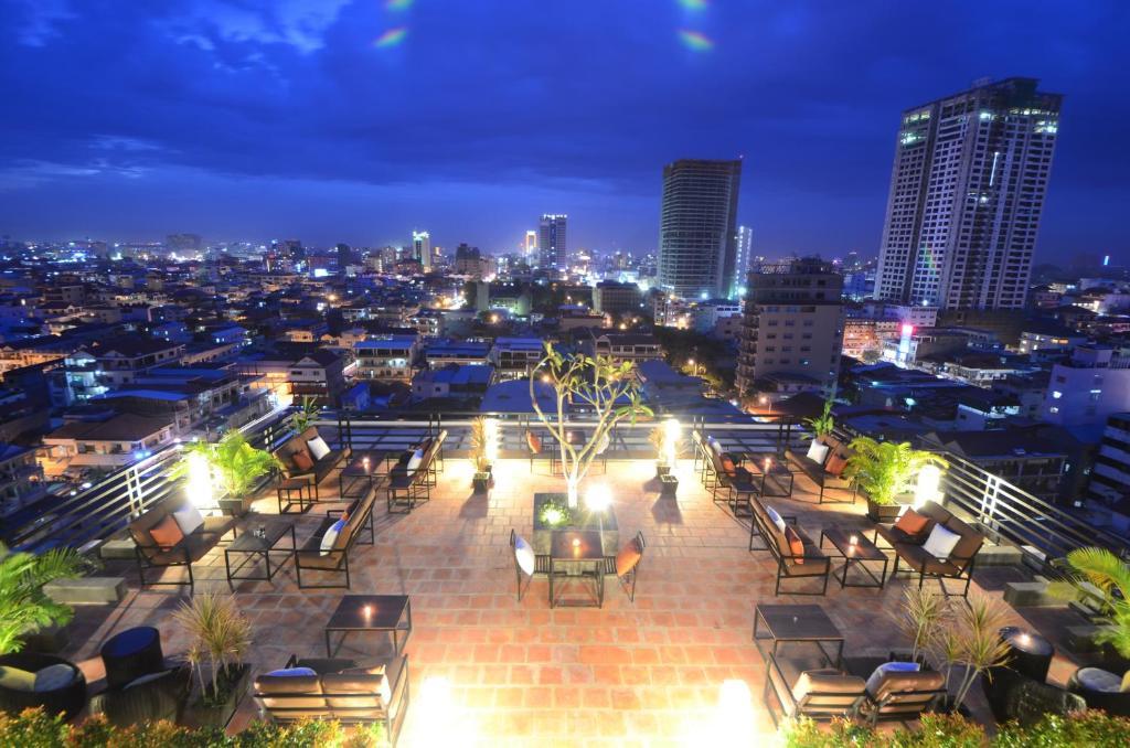 Kolab Sor Phnom Penh Hotel Exterior photo